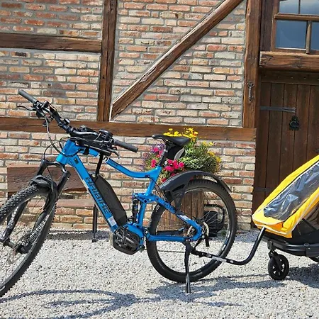 46 Jacuzzi&sauna Komarno