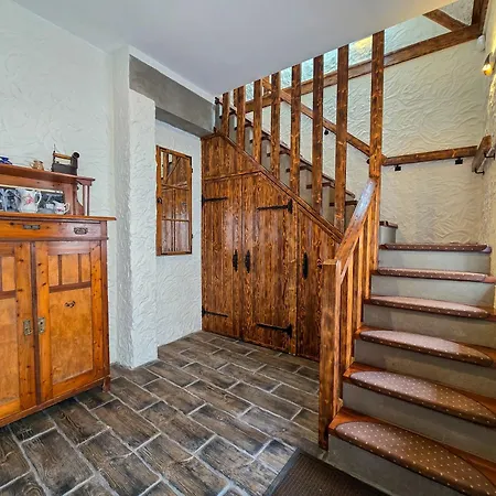 46 Jacuzzi&sauna * Komarno