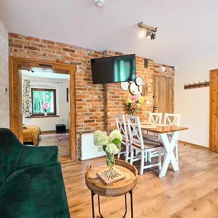 46 Jacuzzi&sauna Apartament