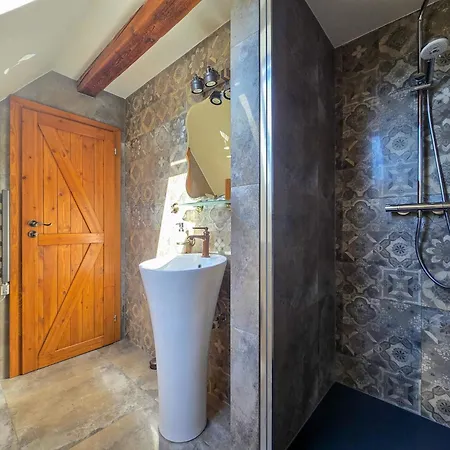 Apartament 46 Jacuzzi&sauna *