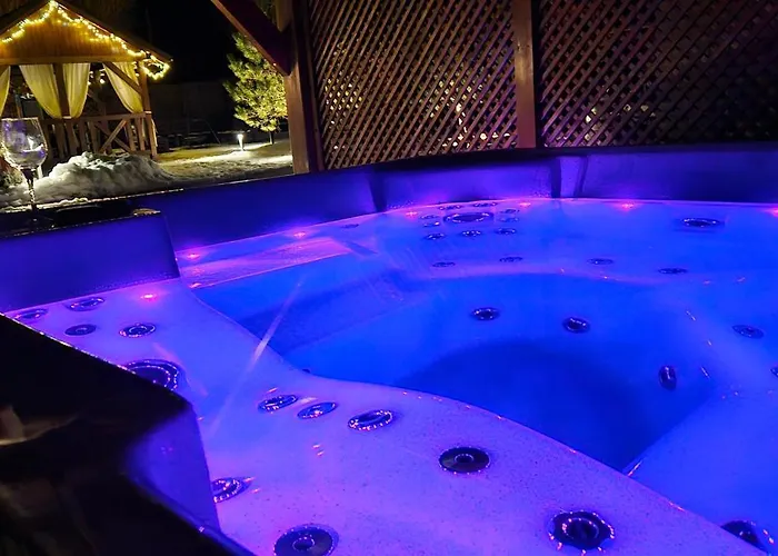 46 Jacuzzi&sauna Apartment *