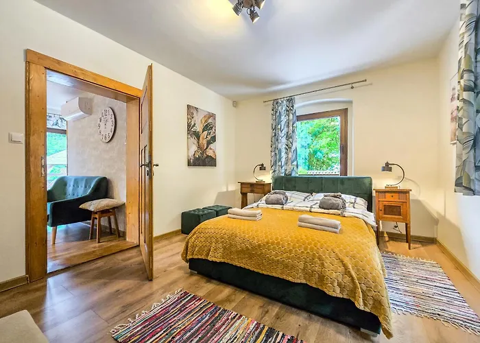 46 Jacuzzi&sauna Apartment *