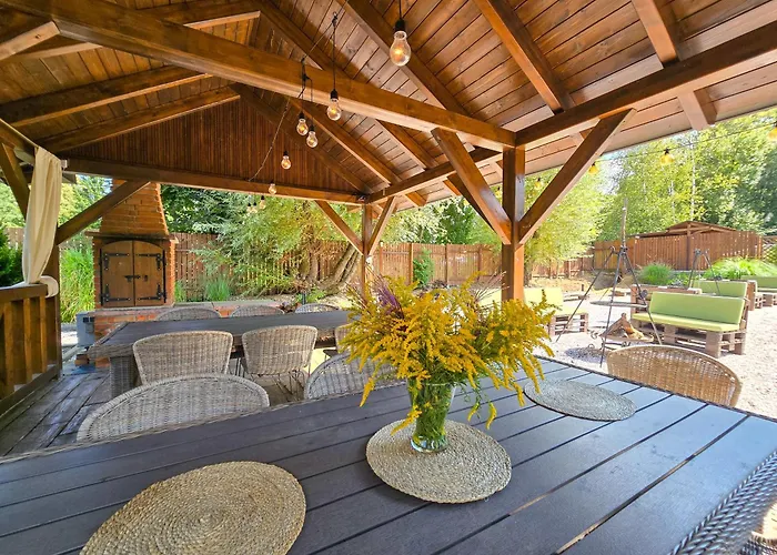 46 Jacuzzi&sauna * Komarno